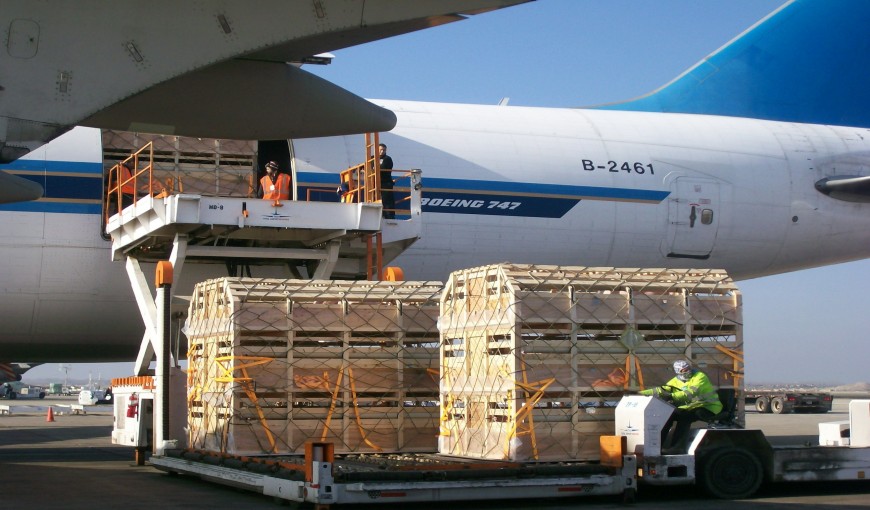 内乡到日本空运公司